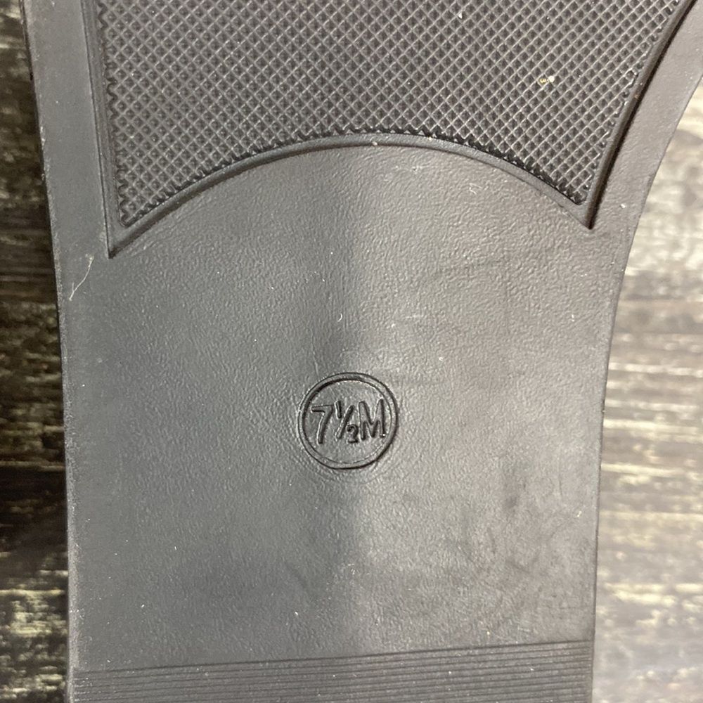 Marc Fisher Black Quilted Padded Flat Slip On Sandals 7.5 - Picture 5 of 6